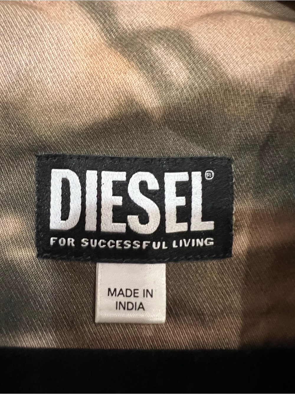 Diesel S-Fluid-CMF Oversized Lyocell Shirt XL Abstract Camo Print NWT - Picture 7 of 13